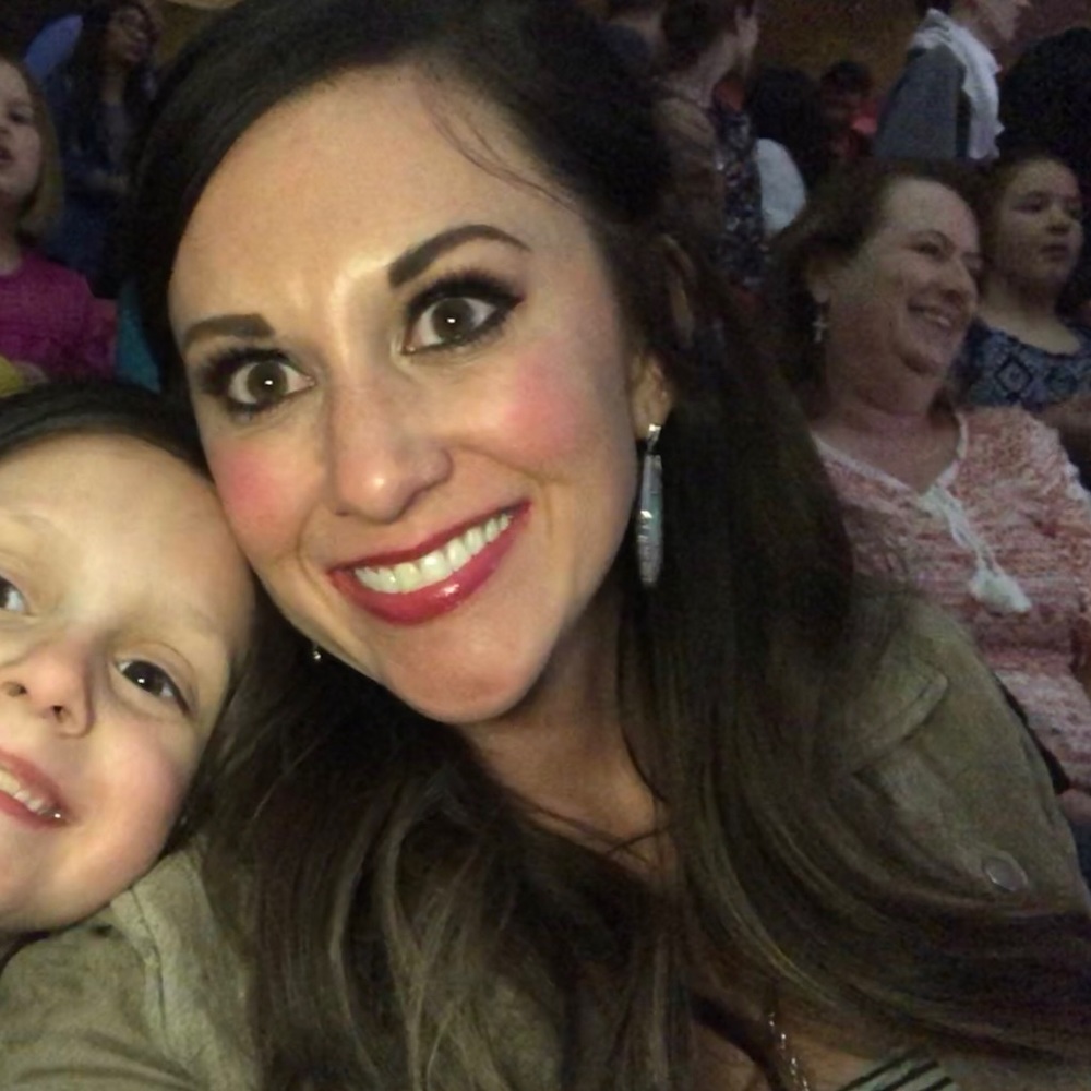 Meet your Posher, Stephanie